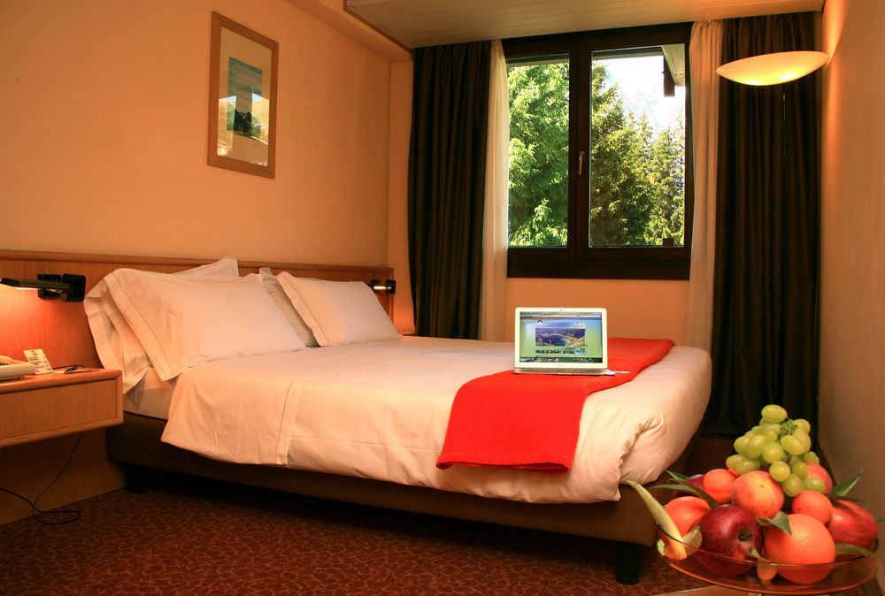 Les Jumeaux Hotel 4*