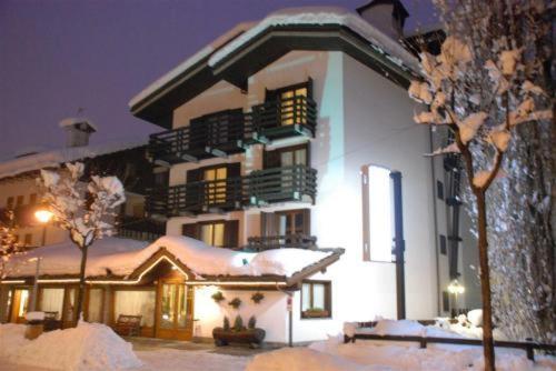 Les Jumeaux Courmayeur