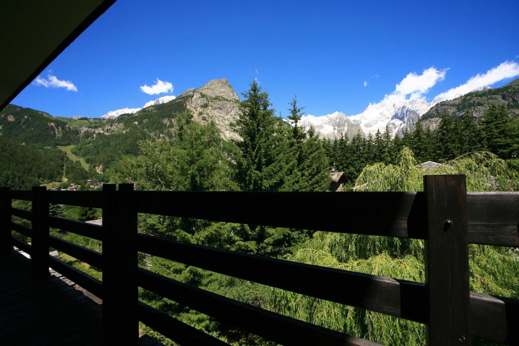 Les Jumeaux Courmayeur